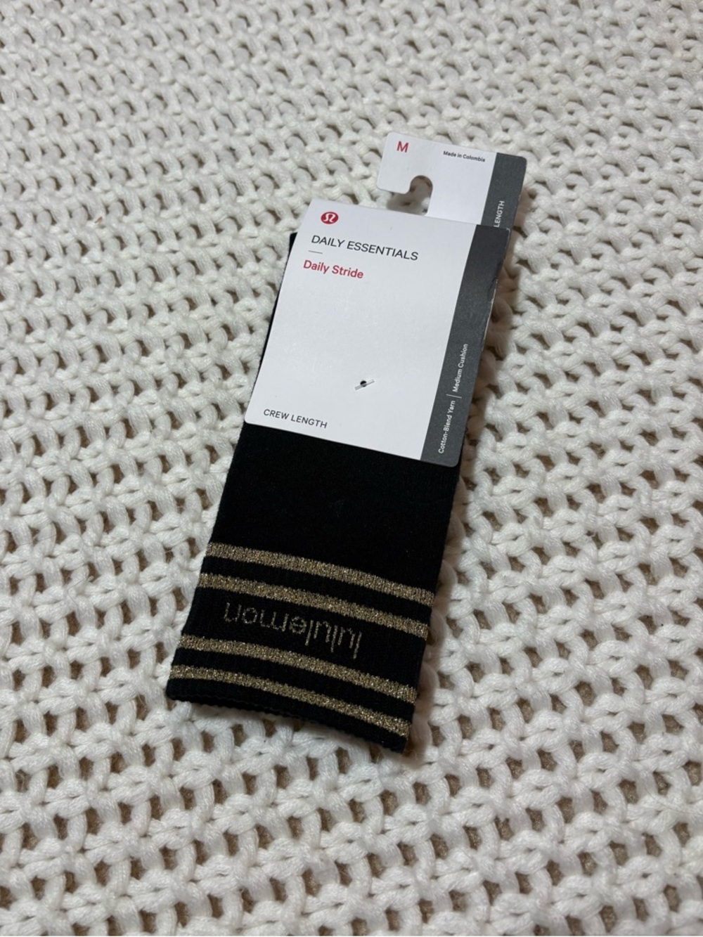 NWT lululemon daily stride crew sock black/gold